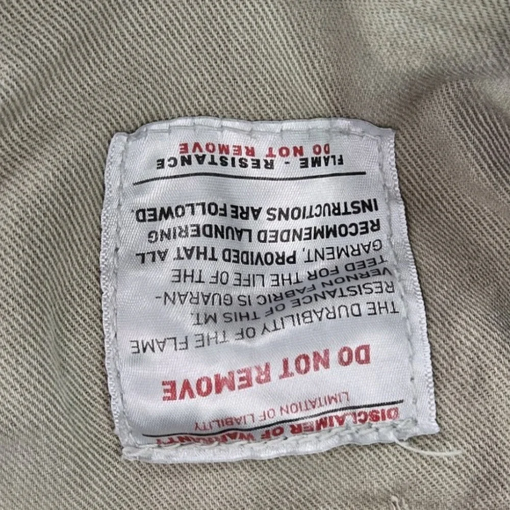 Ariat *please carefully